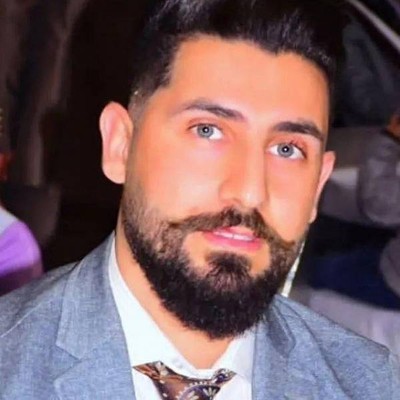 علي 