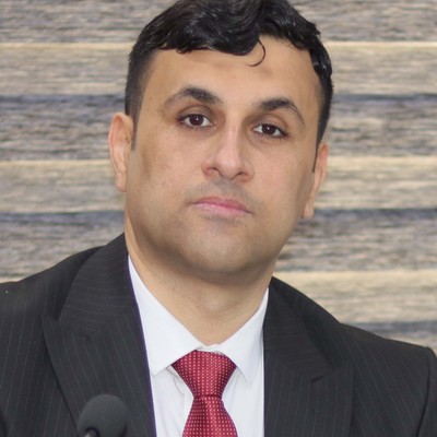 علي