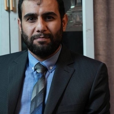 الصورة الشخصية (متوسطة)